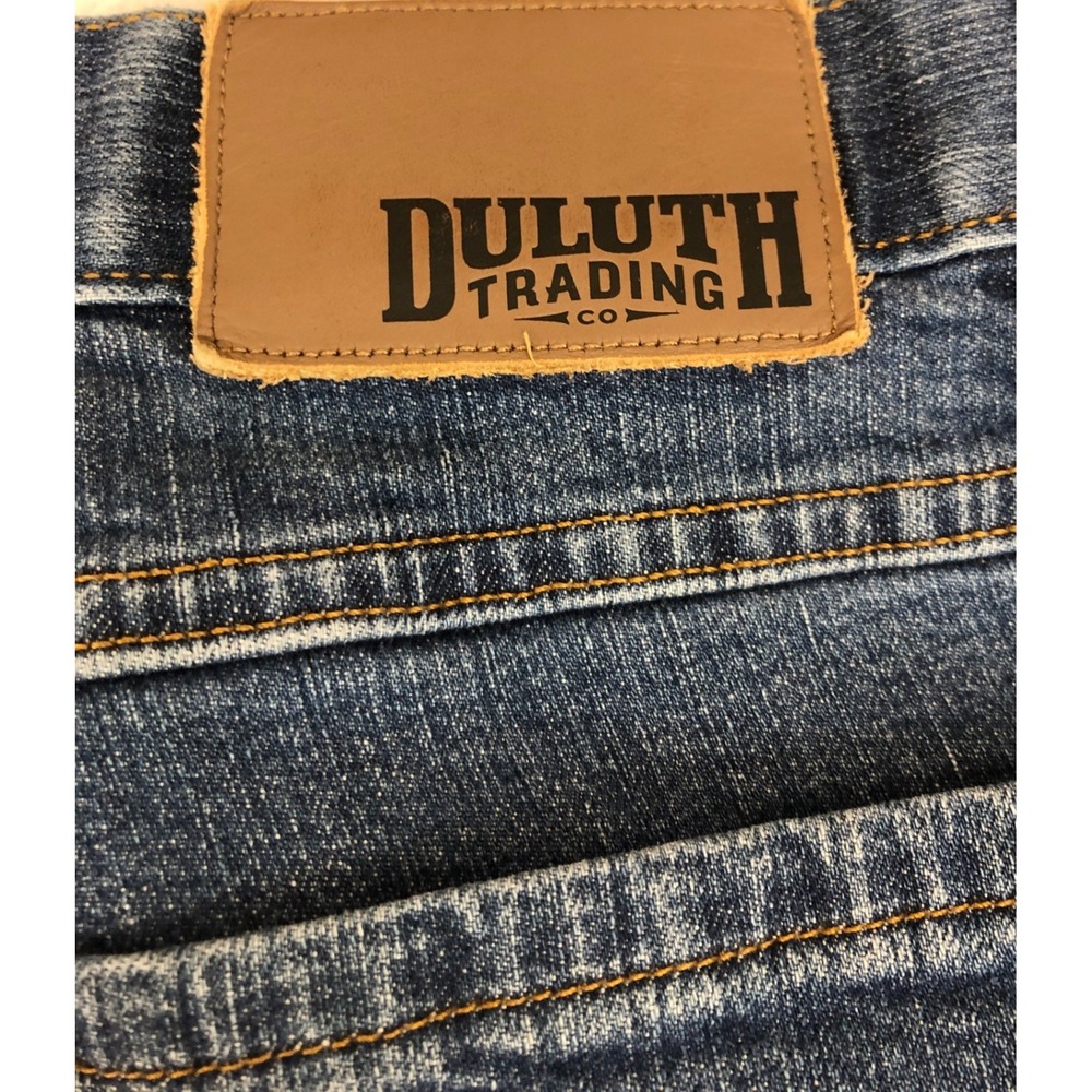 Duluth Trading Co Flex Weekender Jeans Mens 34x30 Dark Wash Blue Standard Fit - Picture 9 of 9